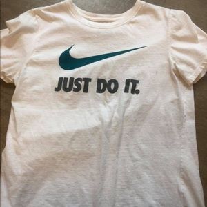 Nike t-shirt